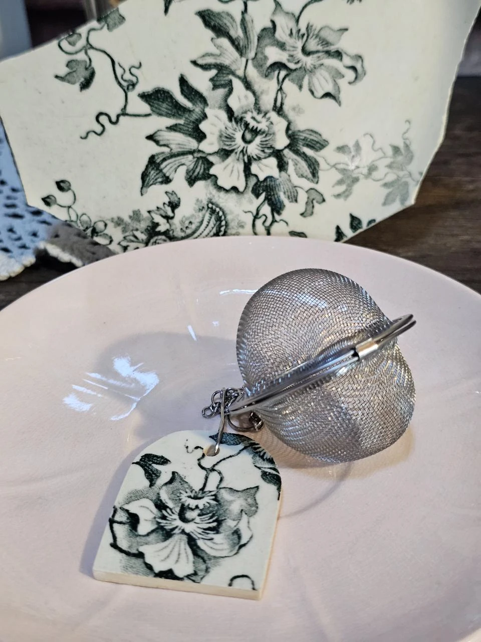 Tea ball and its "pouch" iron earth HB & Cie – photo 7